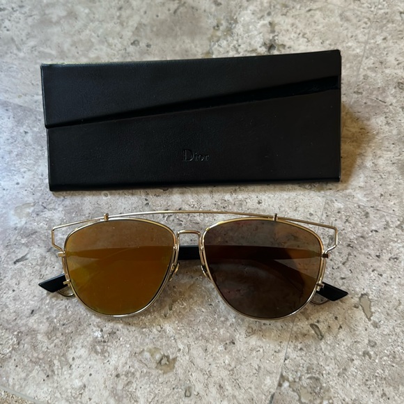 Authentic Dior sunglasses - Picture 1 of 2